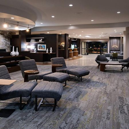 Courtyard High Point Hotell Eksteriør bilde