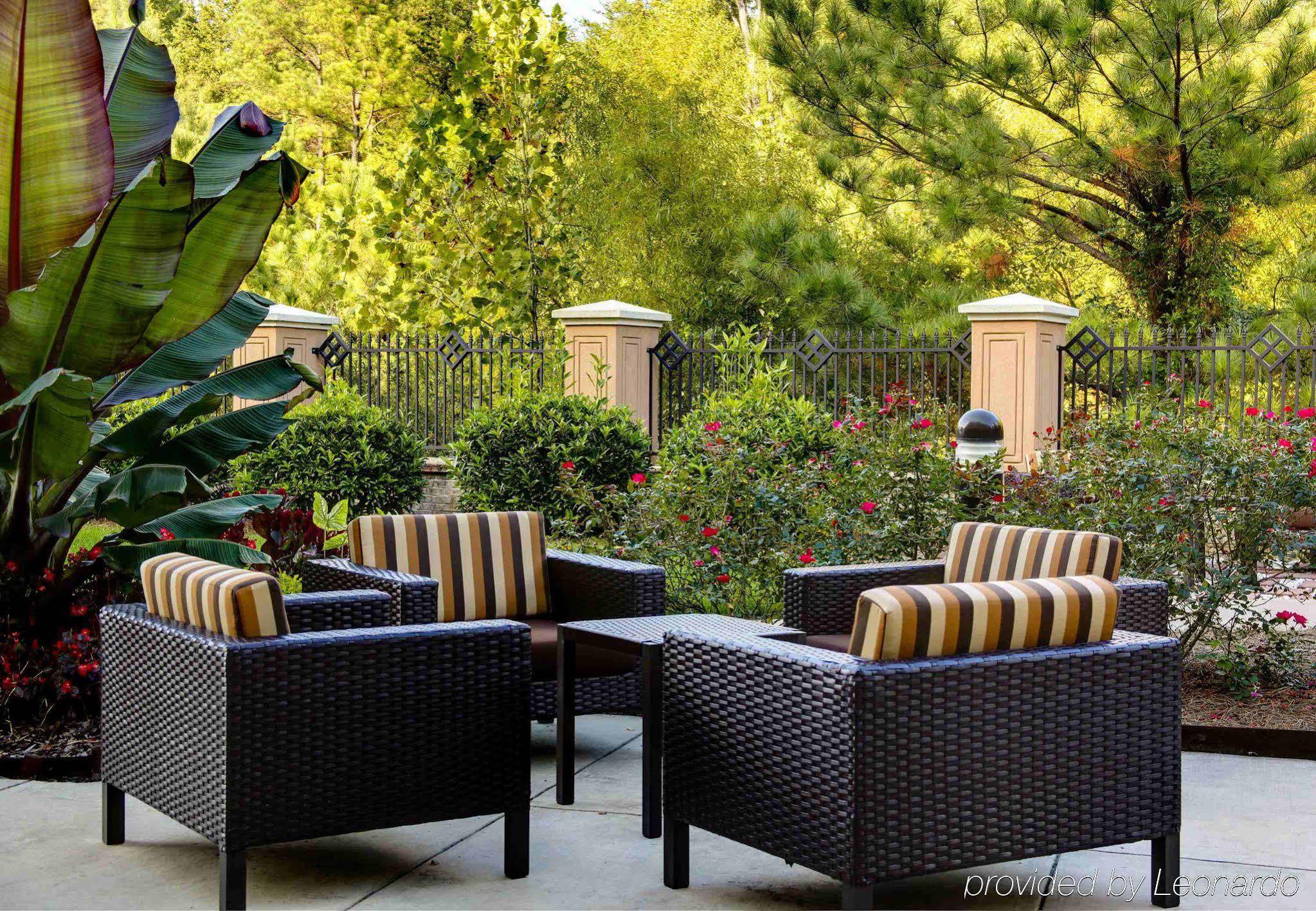 Courtyard High Point Hotell Eksteriør bilde