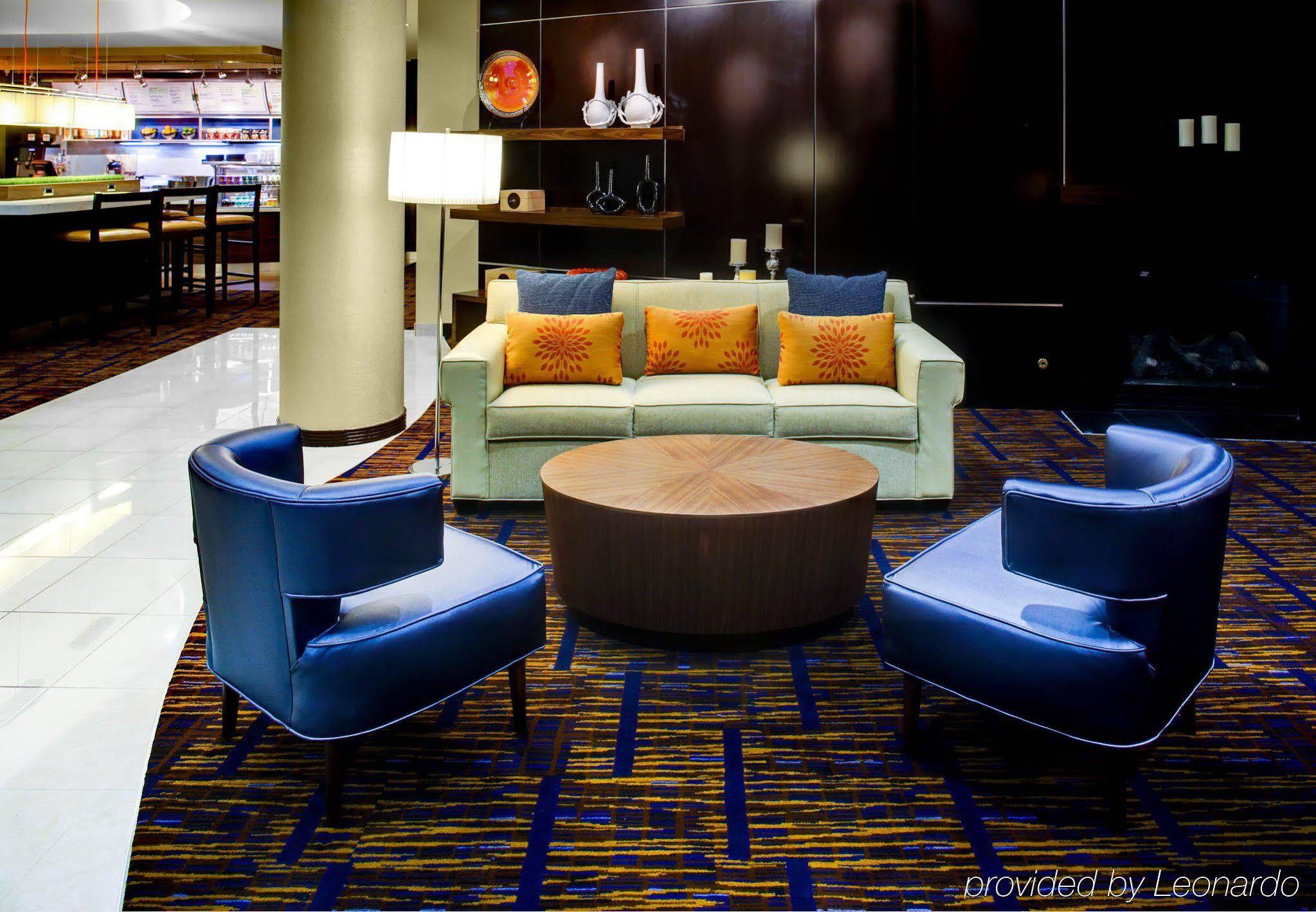 Courtyard High Point Hotell Eksteriør bilde